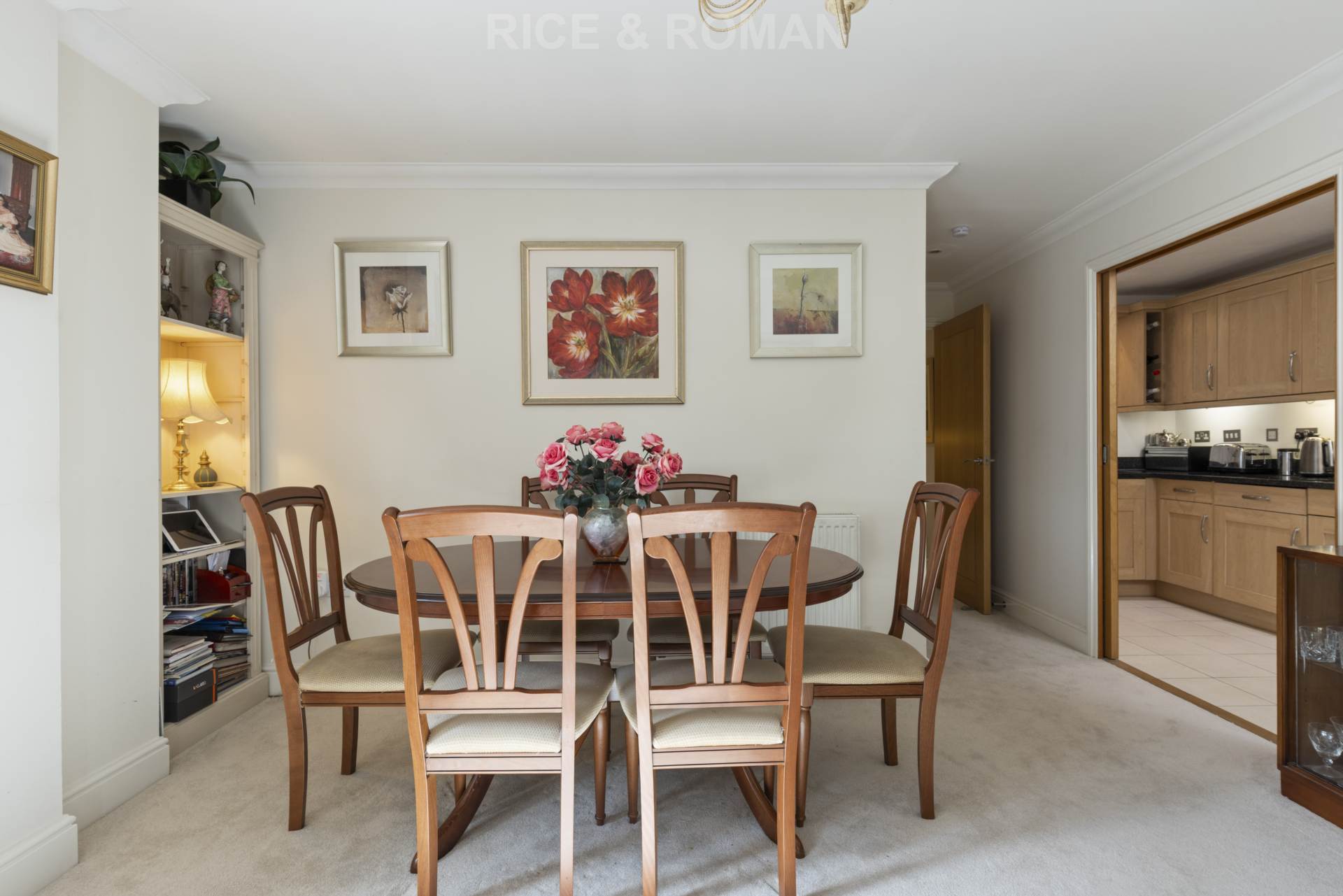 Additional Property Image 2 bedroom Retirement Property for sale in Cobham 5