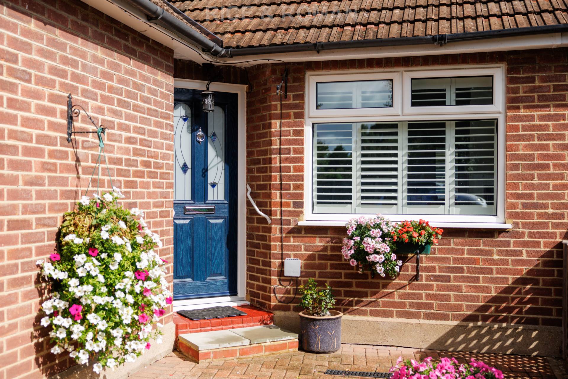 Additional Property Image 2 bedroom Semi Detached Bungalow for sale in Egham 3