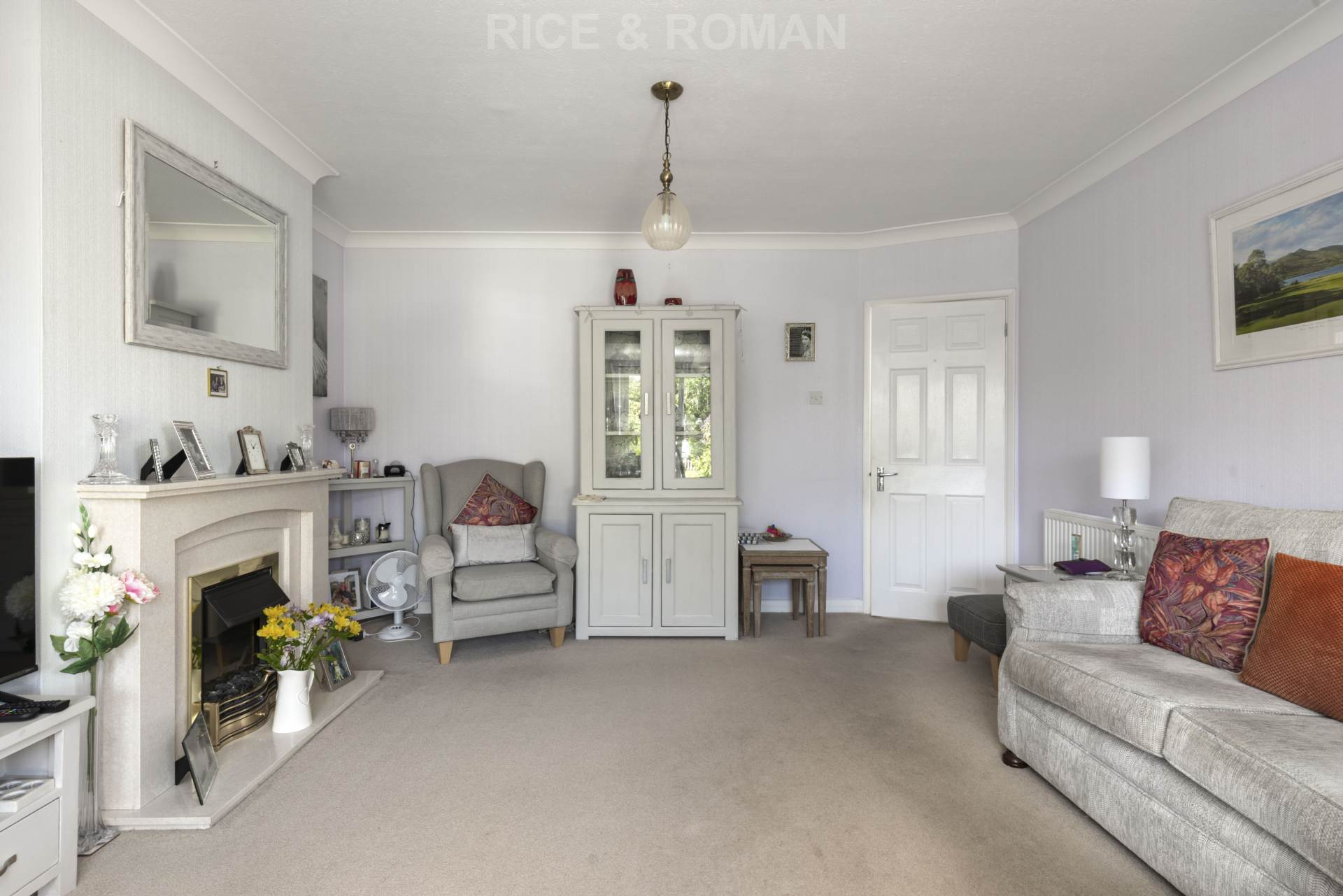 Additional Property Image 2 bedroom Semi Detached Bungalow for sale in Egham 5