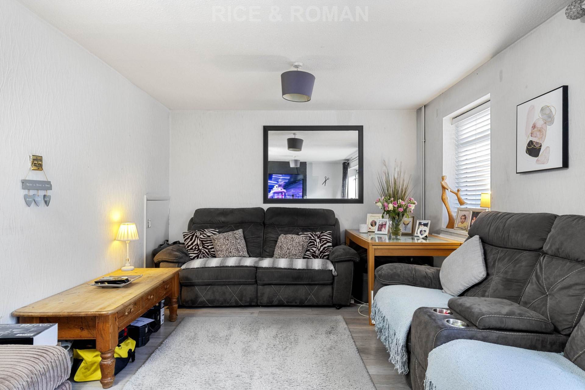 Additional Property Image 3 bedroom End of Terrace for sale in Bracknell 4