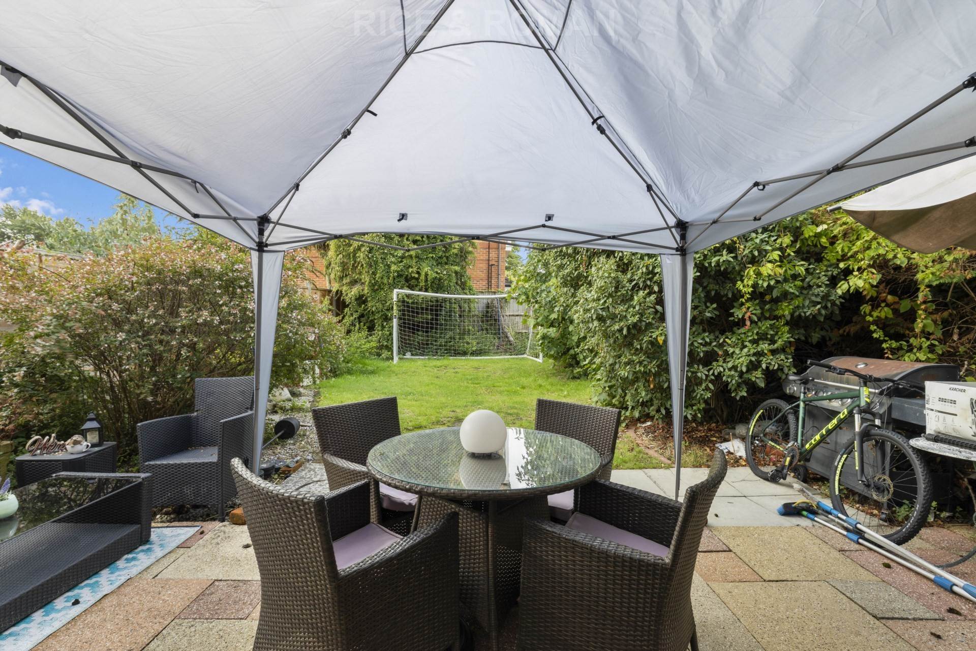 Additional Property Image 3 bedroom End of Terrace for sale in Bracknell 5