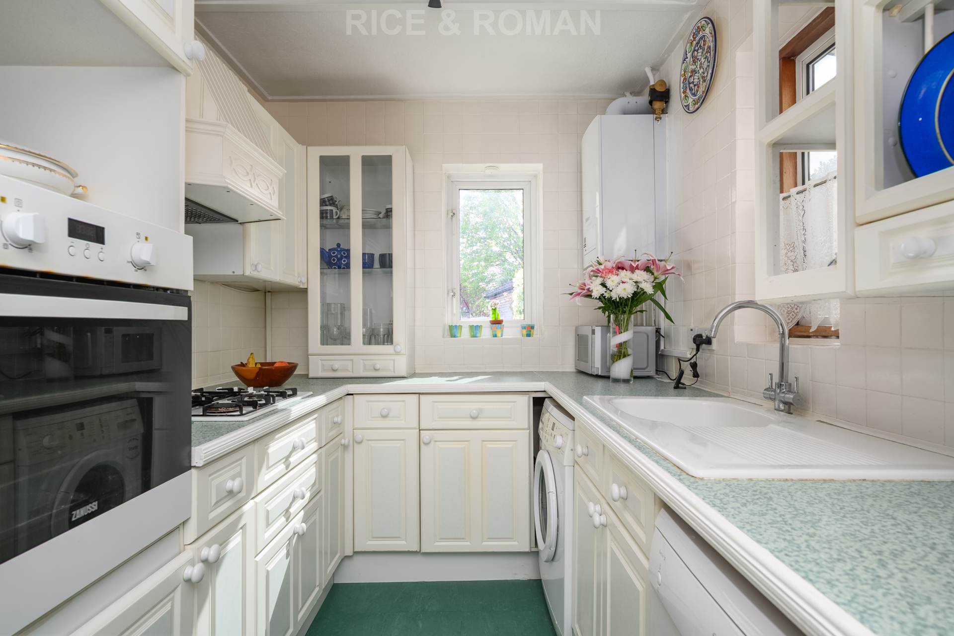 Additional Property Image 2 bedroom Semi Detached for sale in Ashford 4