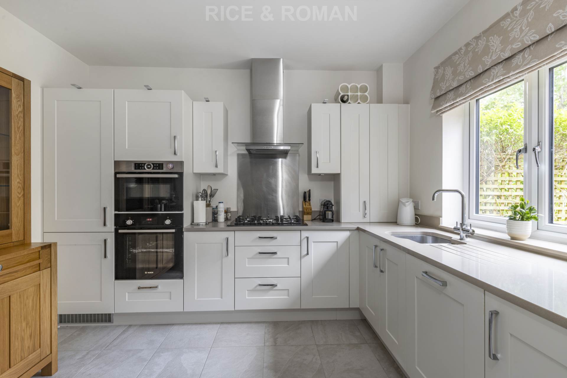 Additional Property Image 3 bedroom Terraced for sale in Leatherhead 8
