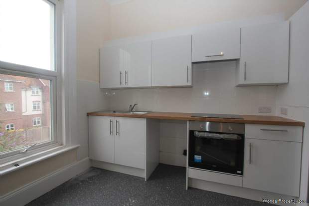 Additional Property Image 8 bedroom Semi Detached for sale in Worthing 2