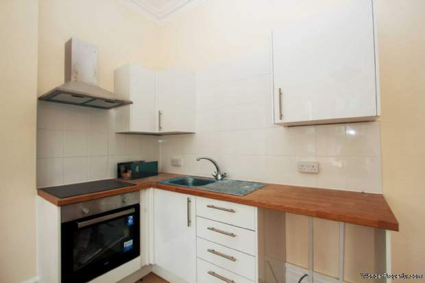 Additional Property Image 8 bedroom Semi Detached for sale in Worthing 5