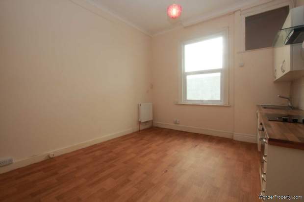 Additional Property Image 8 bedroom Semi Detached for sale in Worthing 10