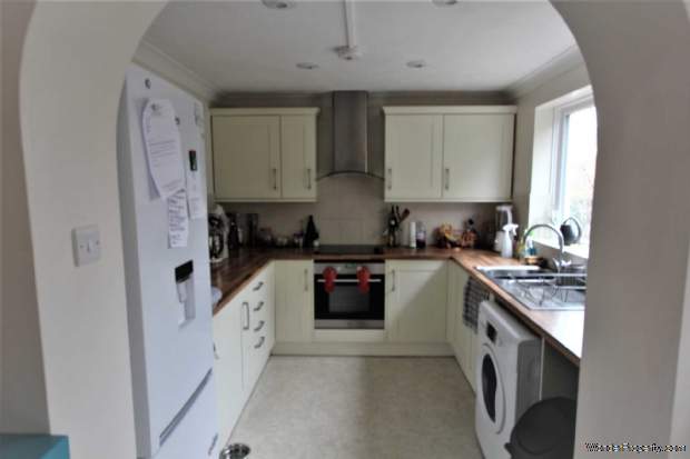 Additional Property Image 8 bedroom Semi Detached for sale in Worthing 12