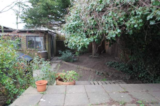 Additional Property Image 8 bedroom Semi Detached for sale in Worthing 17