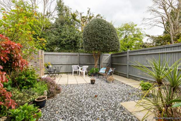 3 bedroom Terraced for sale in Worthing