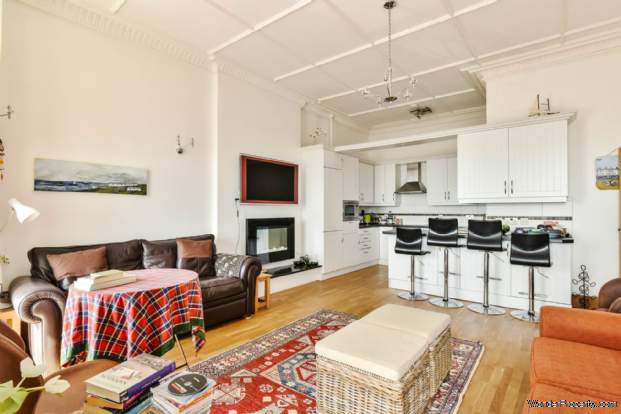 Additional Property Image 2 bedroom Flat for sale in Worthing 4