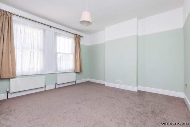 Additional Property Image 5 bedroom Detached for sale in Worthing 8