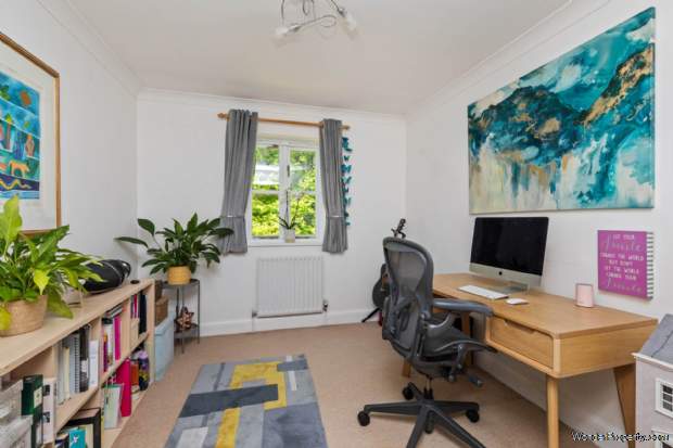 Additional Property Image 5 bedroom Detached for sale in Worthing 17