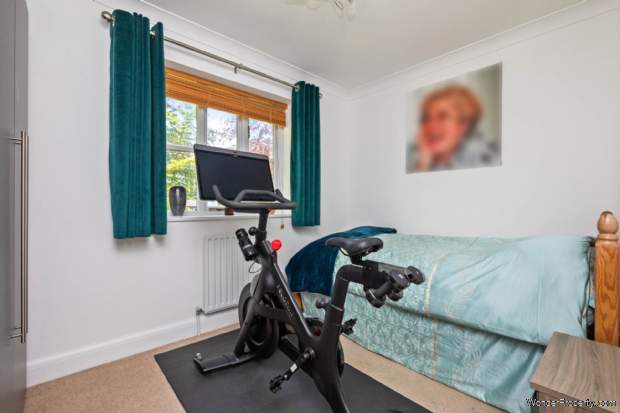 Additional Property Image 5 bedroom Detached for sale in Worthing 7