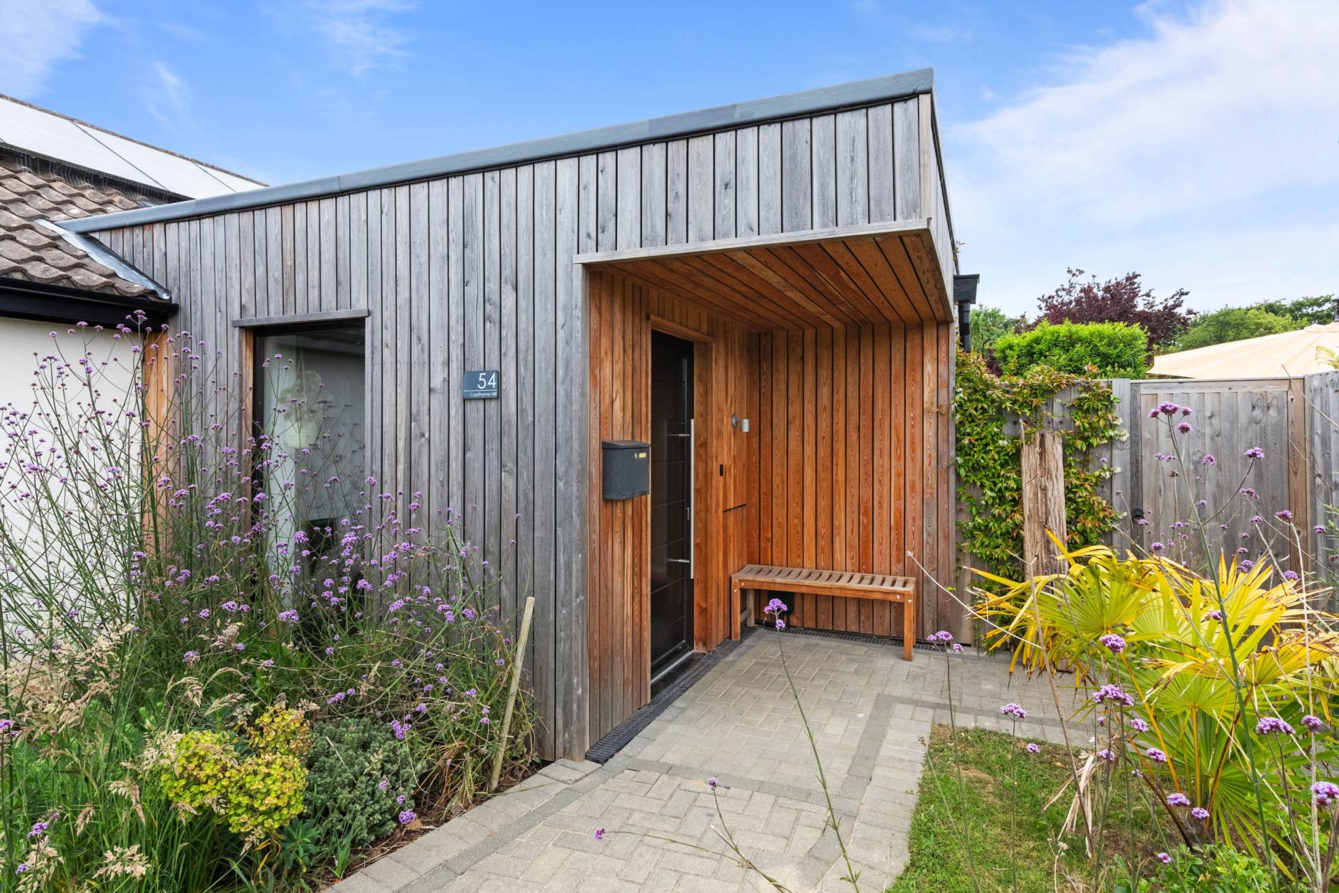 2 bedroom Detached Bungalow for sale in Worthing