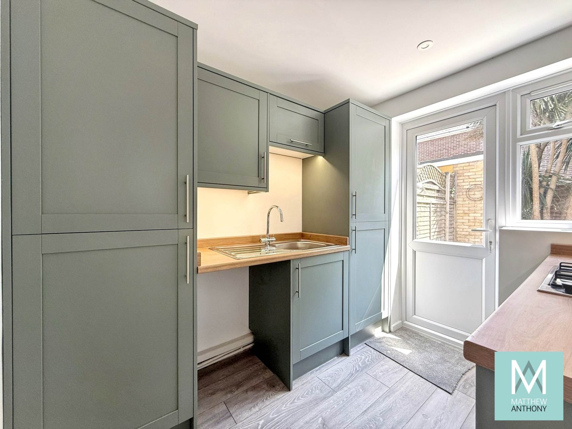 Additional Property Image 2 bedroom Terraced for sale in Worthing 3