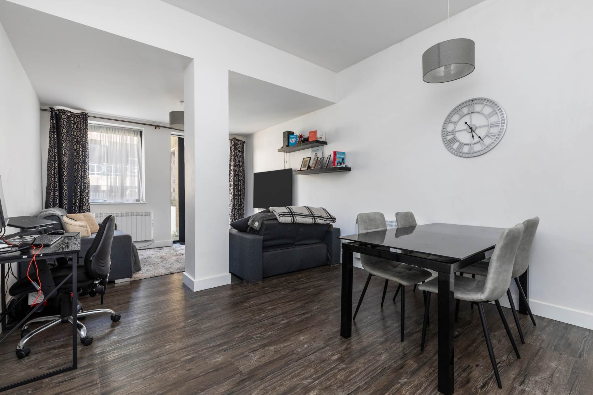 Additional Property Image 1 bedroom Flat for sale in Worthing 3