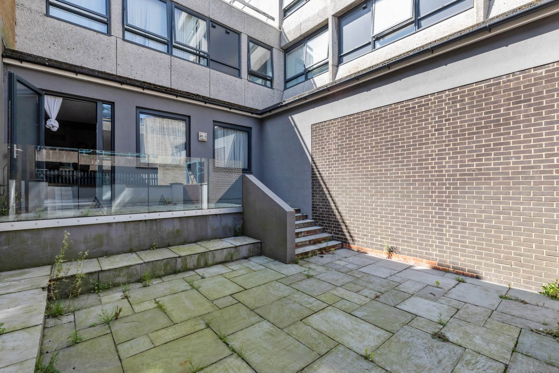 Additional Property Image 1 bedroom Flat for sale in Worthing 8