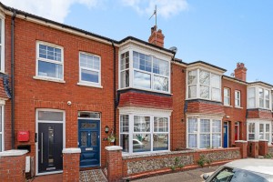 4 bedroom Terraced for sale in Worthing