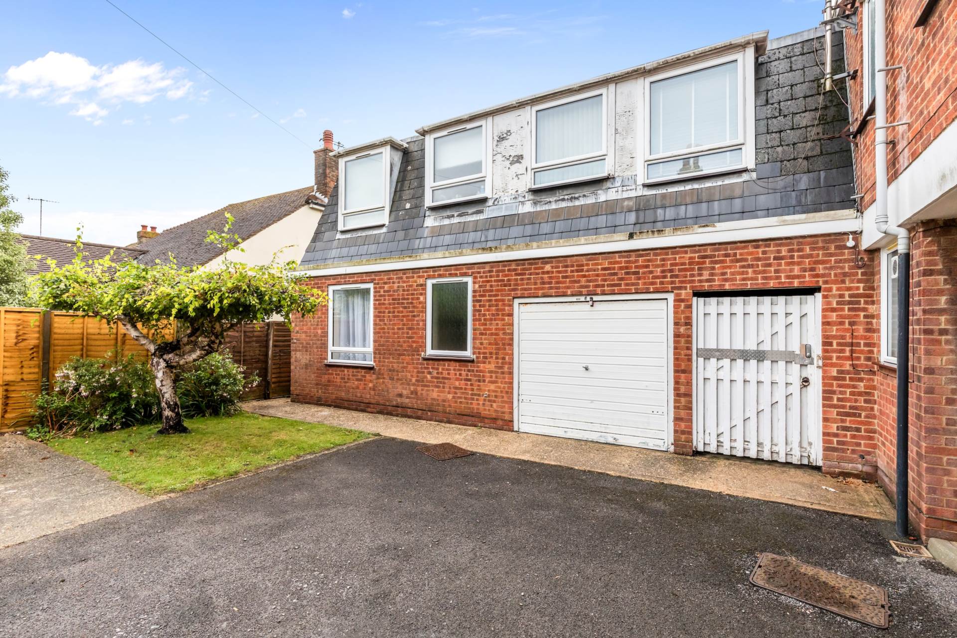 Additional Property Image 2 bedroom Flat for sale in Worthing 12