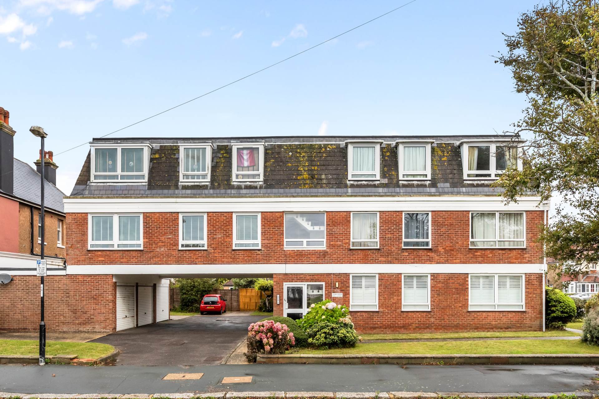 Additional Property Image 2 bedroom Flat for sale in Worthing 13