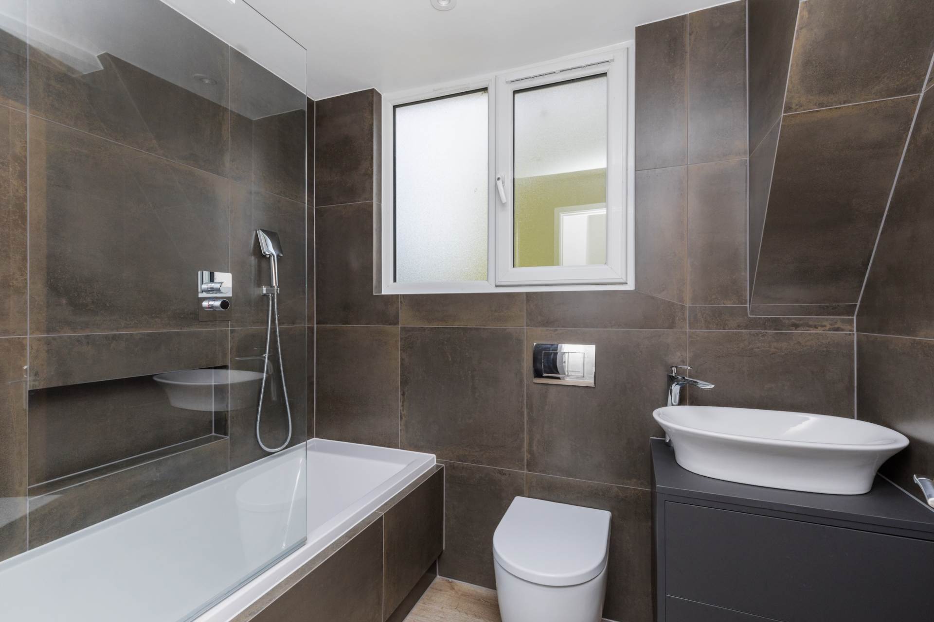 Additional Property Image 2 bedroom Semi Detached for sale in Pulborough 8