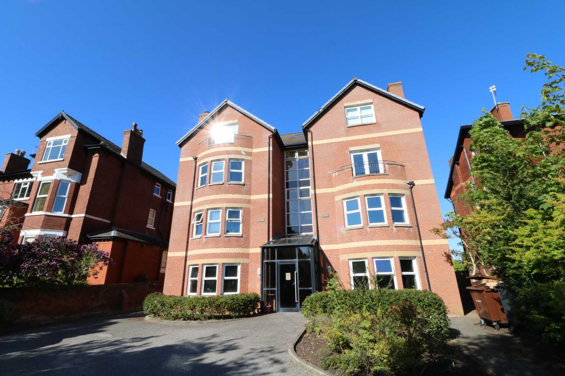 Additional Property Image 2 bedroom Apartment to rent in Southport 3