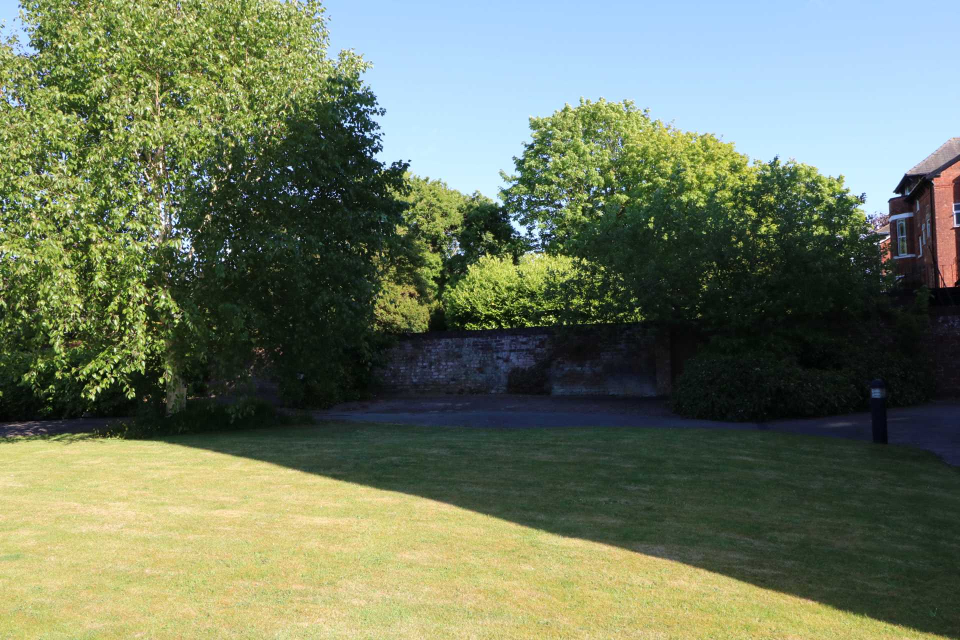 Additional Property Image 2 bedroom Apartment to rent in Southport 6