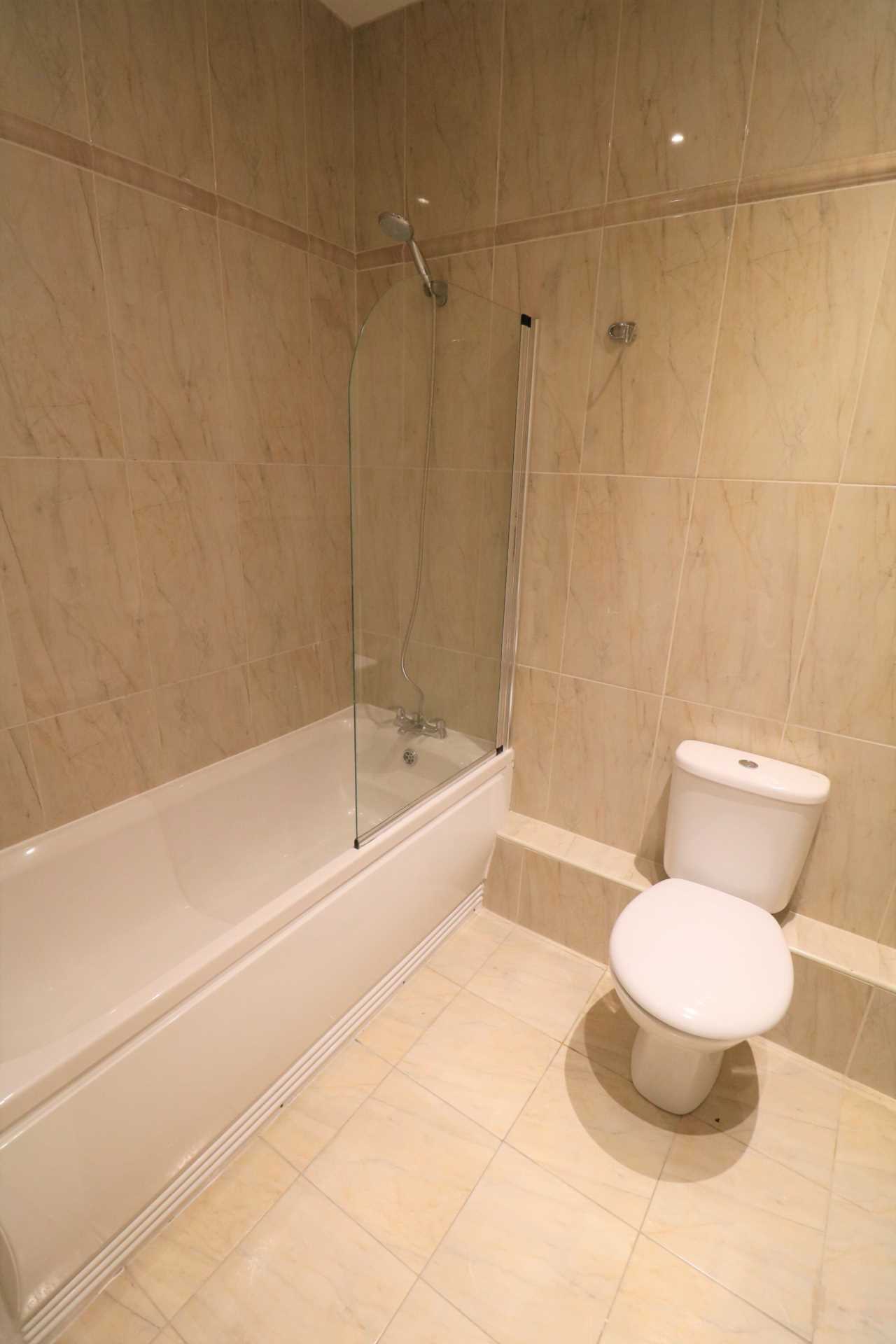 Additional Property Image 2 bedroom Apartment to rent in Southport 12
