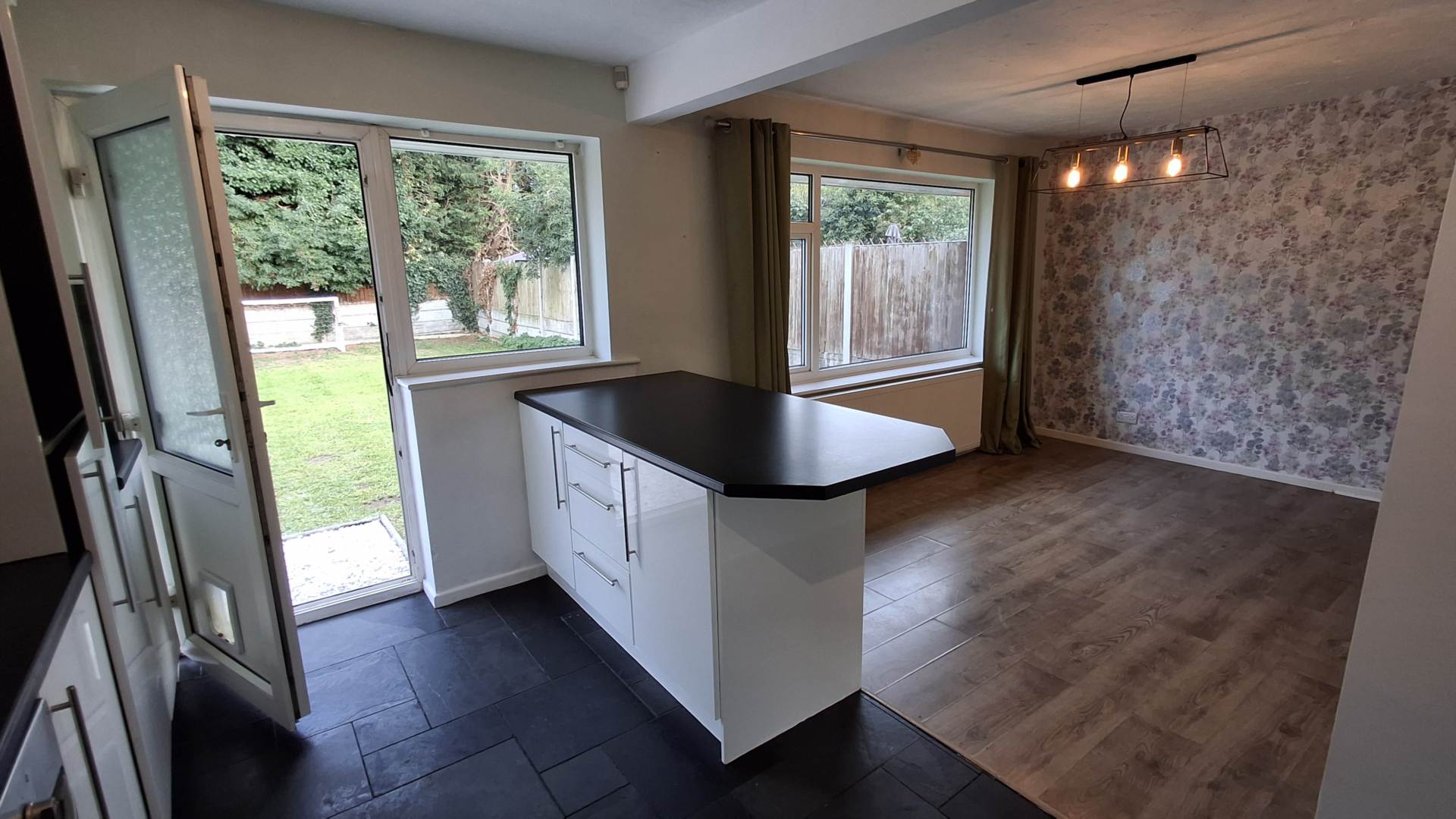Additional Property Image 3 bedroom Semi Detached to rent in Southport 4