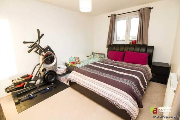 Additional Property Image 2 bedroom Flat to rent in Croydon 7