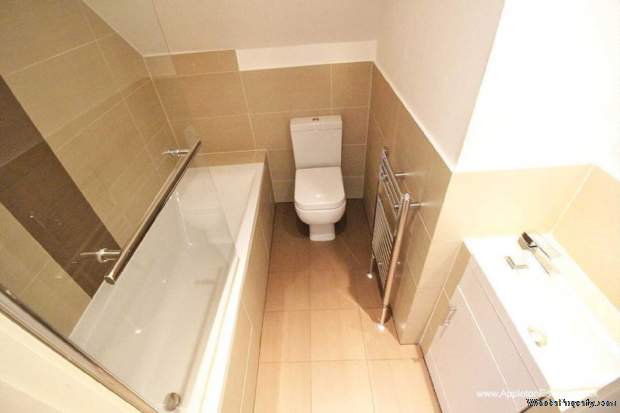 Additional Property Image 1 bedroom Apartment for sale in Croydon 5