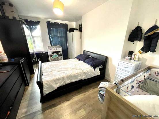 Additional Property Image 2 bedroom Flat for sale in Croydon 4