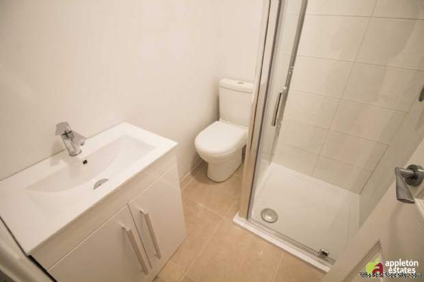 Additional Property Image 5 bedroom Semi Detached for sale in Thornton Heath 7