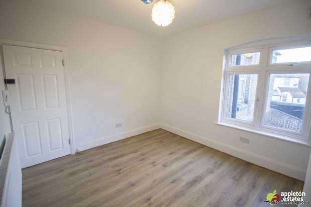 Additional Property Image 5 bedroom Semi Detached for sale in Thornton Heath 13