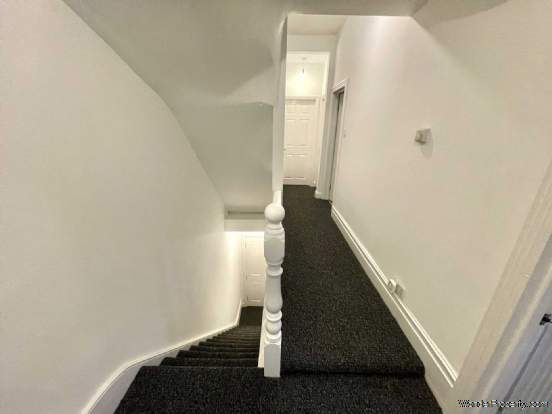 Additional Property Image 3 bedroom Apartment for sale in Croydon 3