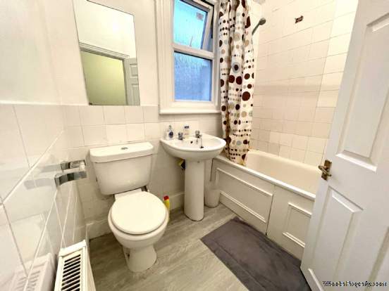 Additional Property Image 3 bedroom Apartment for sale in Croydon 4