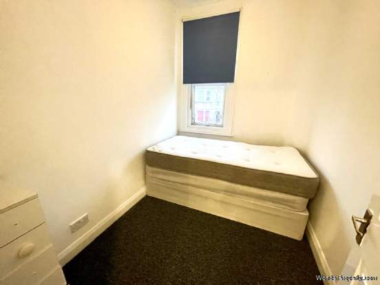 Additional Property Image 3 bedroom Apartment for sale in Croydon 7