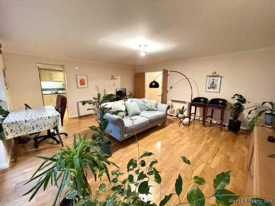 Additional Property Image 2 bedroom Flat for sale in South Croydon 2