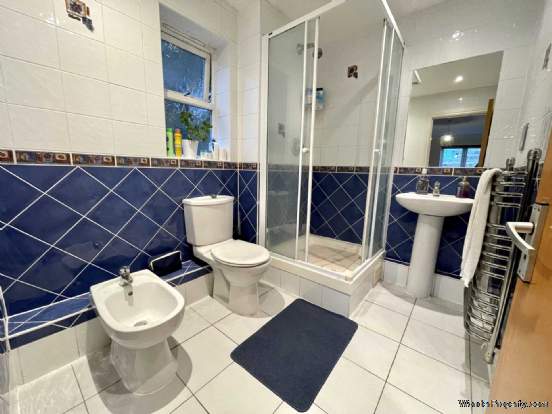Additional Property Image 2 bedroom Flat for sale in South Croydon 5