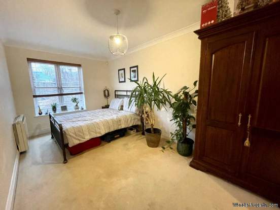 Additional Property Image 2 bedroom Flat for sale in South Croydon 7