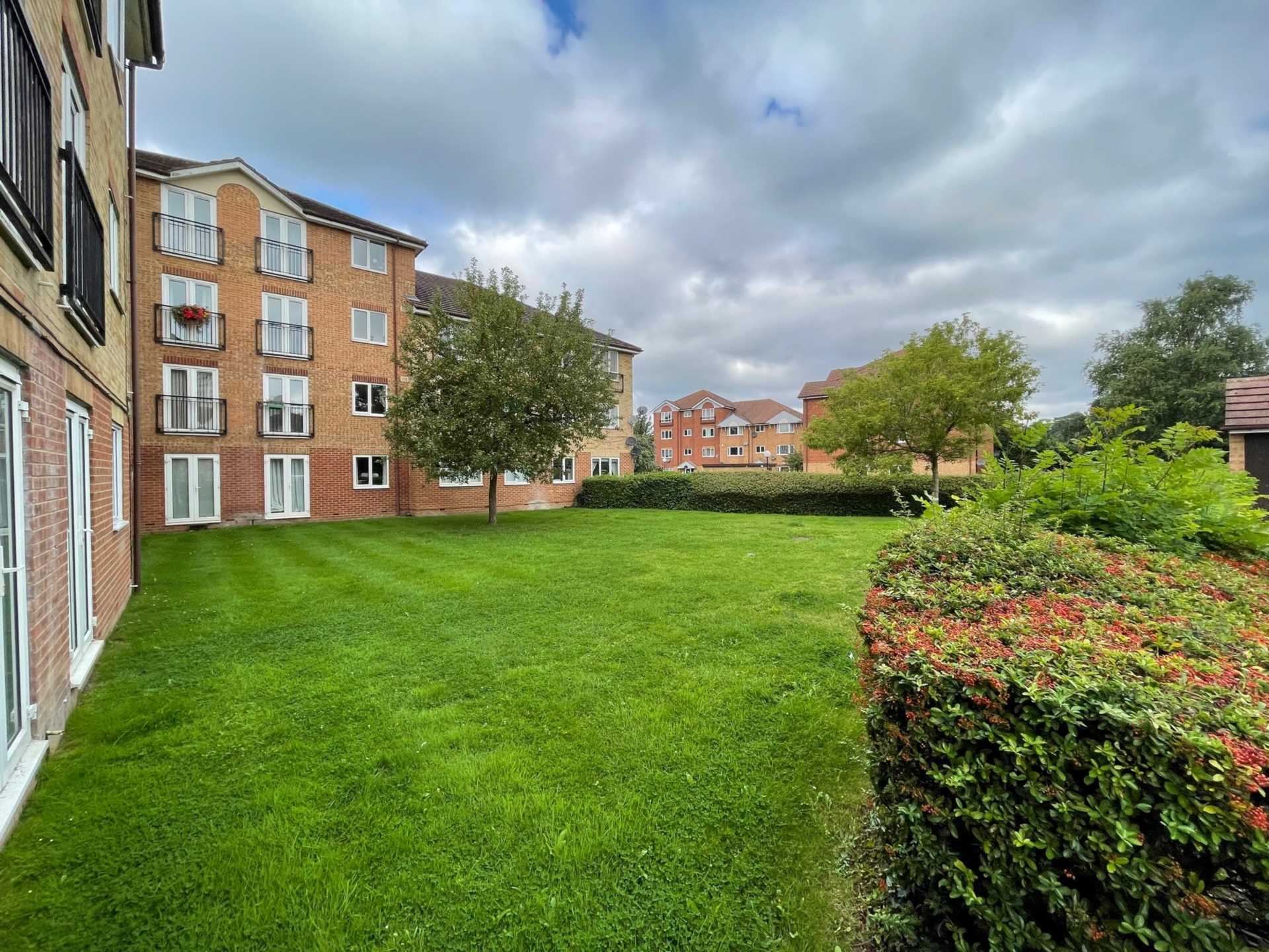 Additional Property Image 1 bedroom Apartment to rent in Twickenham 7