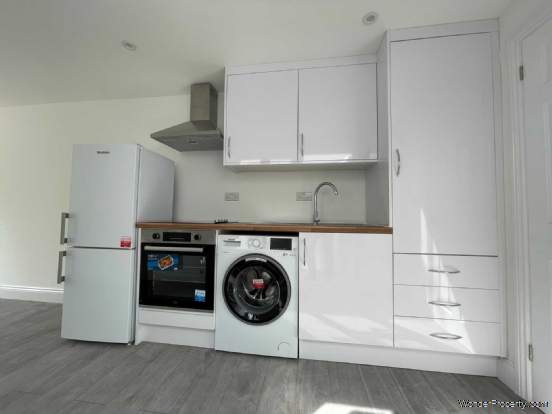 Additional Property Image 0 bedroom Studio to rent in Iver 2