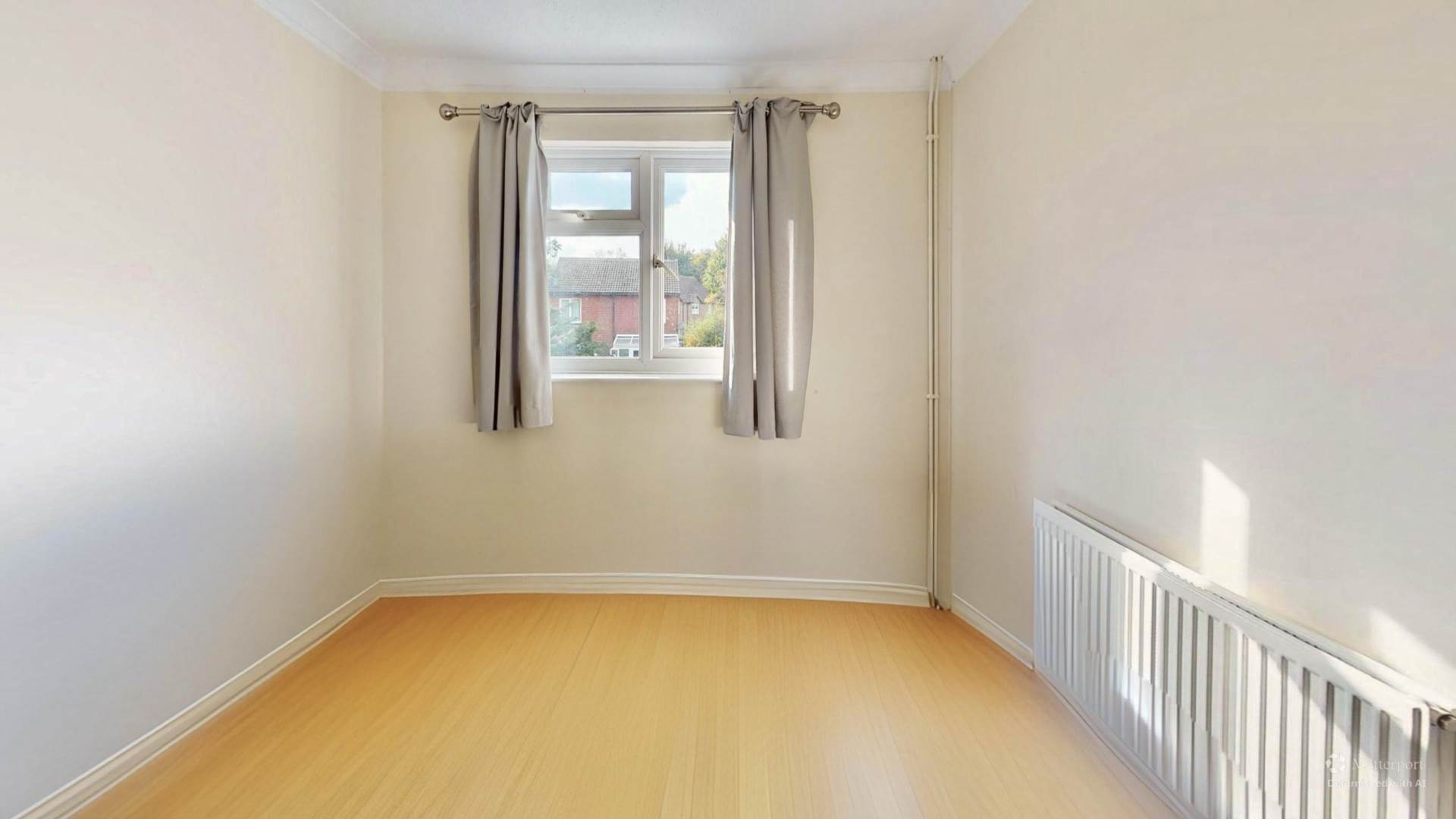 Additional Property Image 1 bedroom Flat to rent in Hampton 3