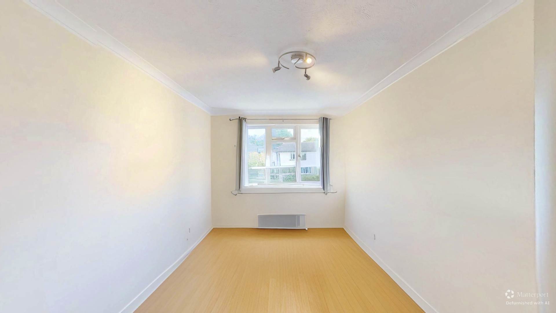 Additional Property Image 1 bedroom Flat to rent in Hampton 6