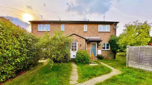 1 bedroom Flat to rent in Hampton