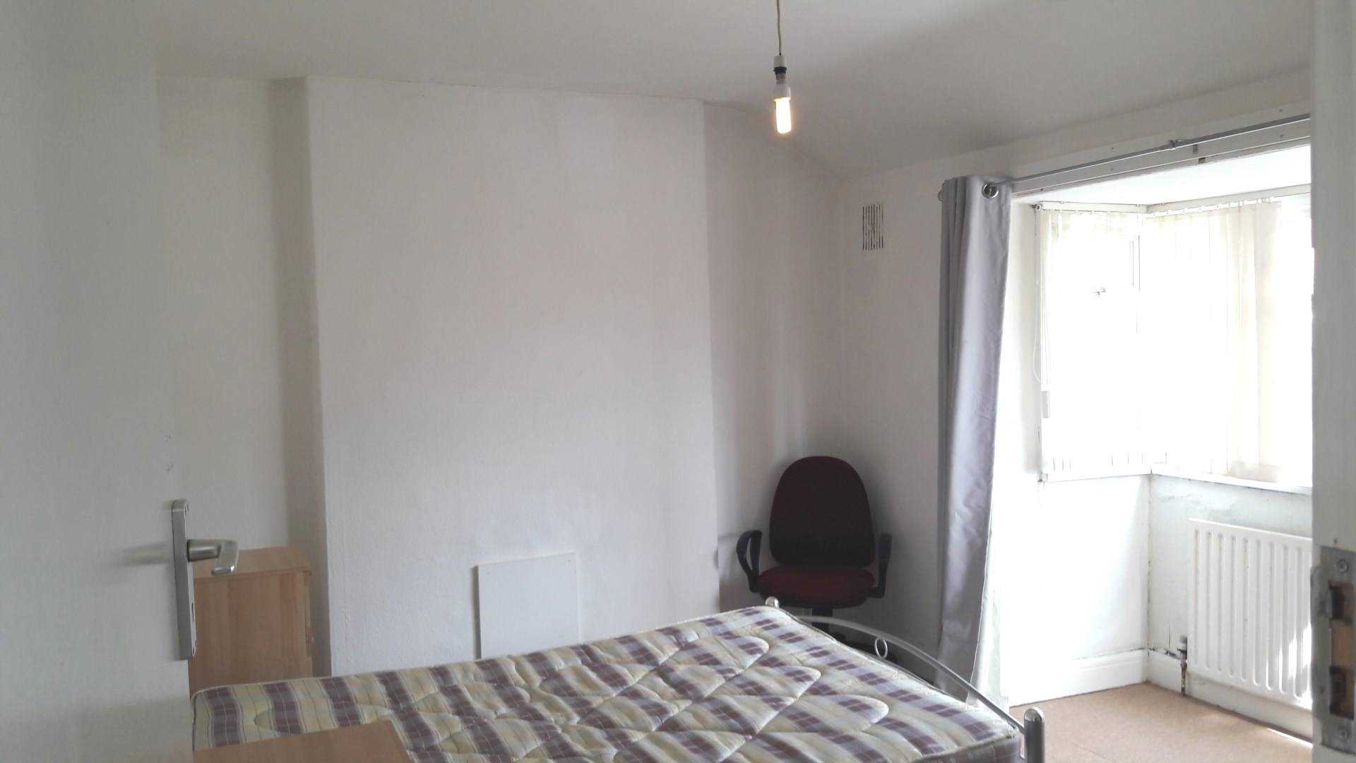 Additional Property Image 3 bedroom Semi Detached to rent in Leeds 6