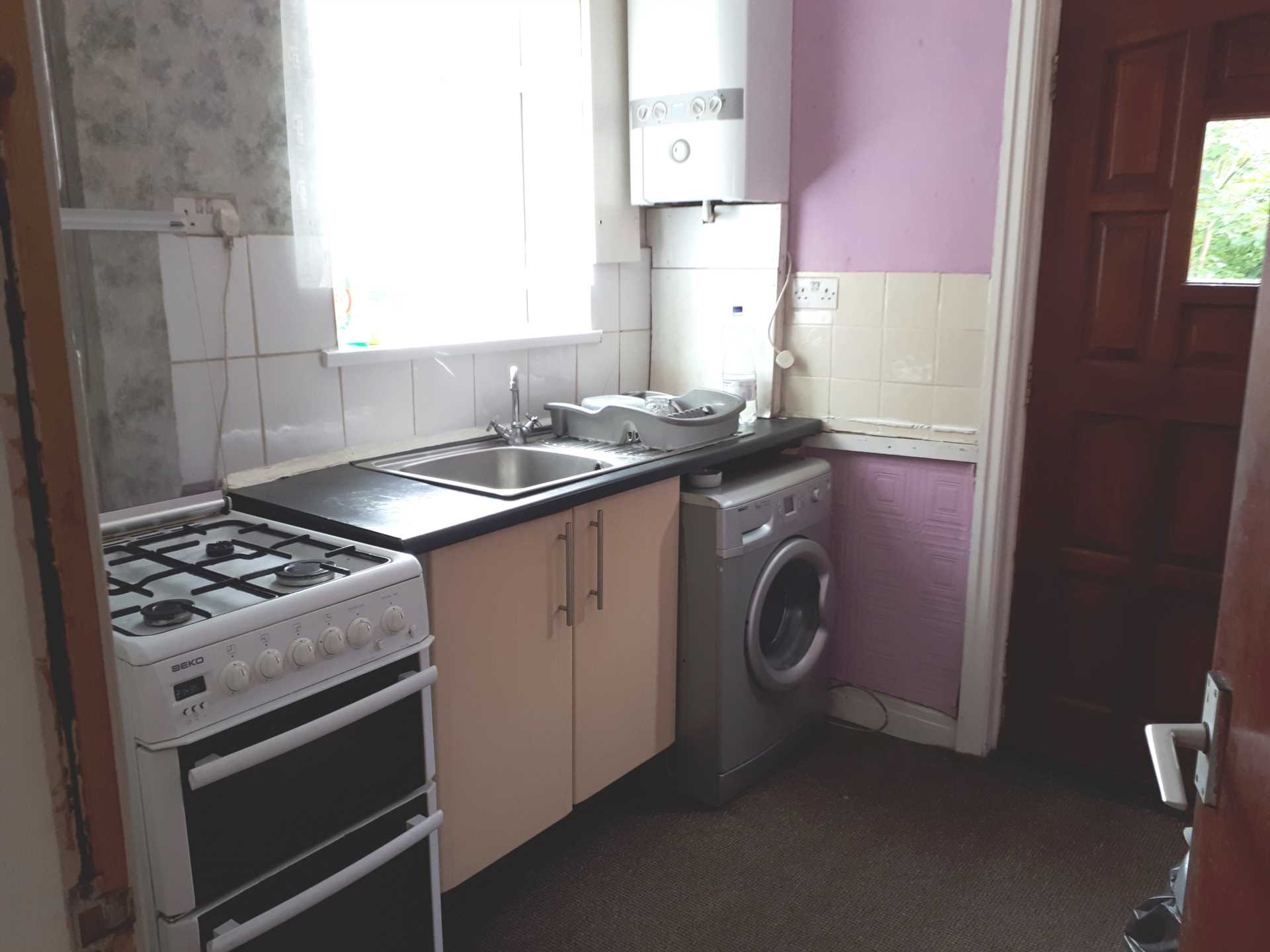 Additional Property Image 3 bedroom Semi Detached to rent in Leeds 17