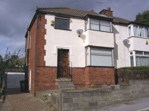 3 bedroom Semi Detached to rent in Leeds