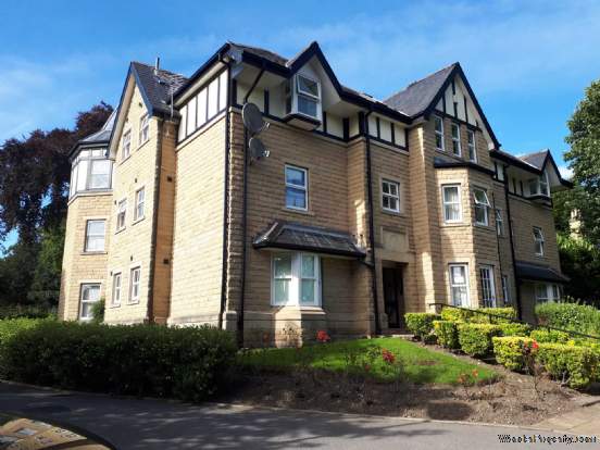 2 bedroom Apartment for sale in Leeds