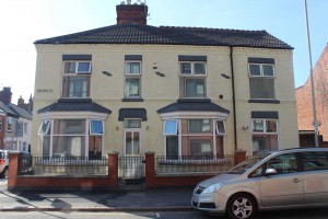 3 bedroom Terraced to rent in Leicester